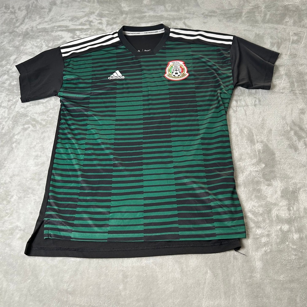 Adidas Mexico National Soccer Team Jersey : See Measurements L